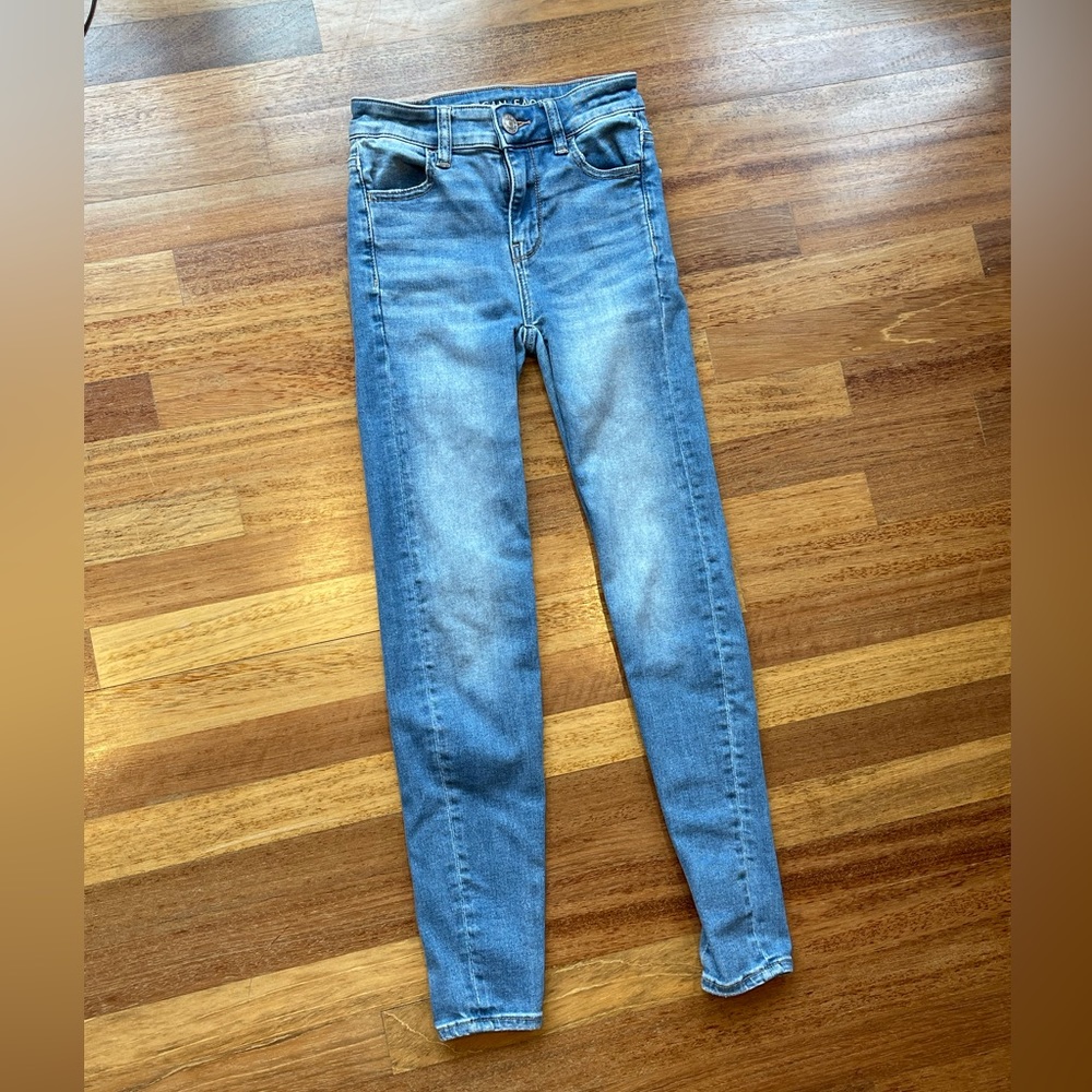 American eagle women’s size 000 stretched skinny denim